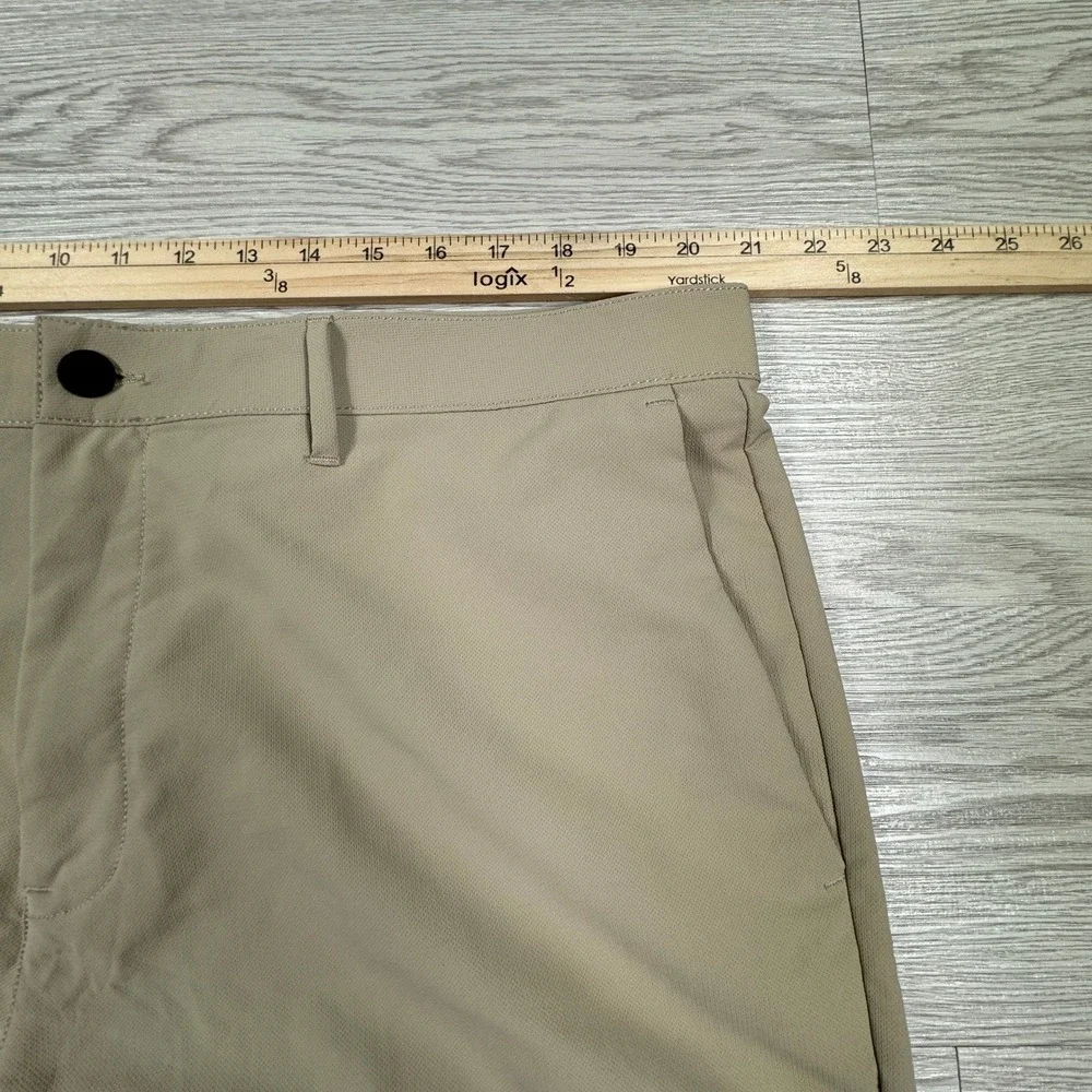 Banana Republic *orders ship